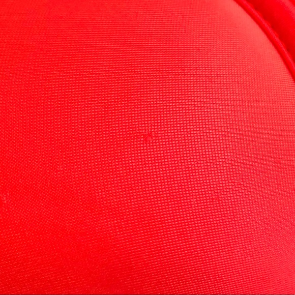 Hot Hot Red bra - 32 C - Picture 2 of 4